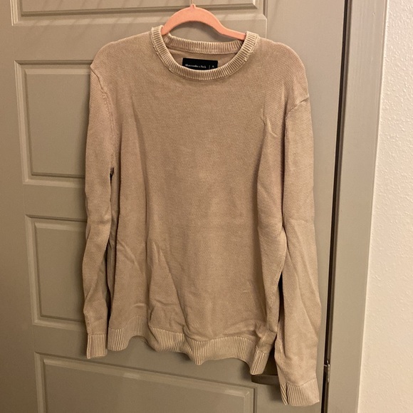 Men’s Abercrombie & Fitch Outift - Picture 2 of 7